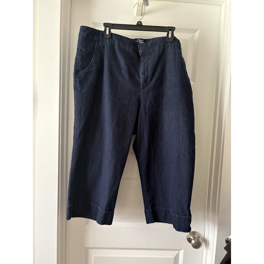 Gloria Vanderbilt Womens 22W Dark Wash Denim Capri Pants Stretched Cuffed Plus